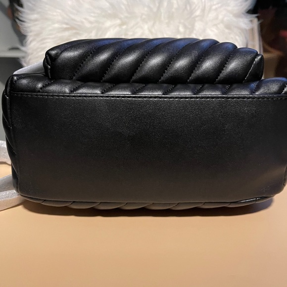 BNIB Michael Kors Backpack - Picture 5 of 9